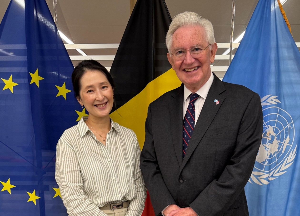 Ambassador Beresford-Hill Meets with Belgian Ambassador De Smedt